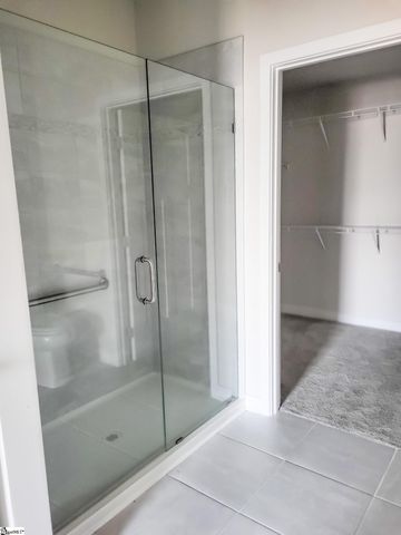 162 Moss Hollow Way, Simpsonville, SC 29680