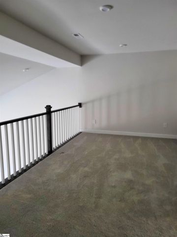 162 Moss Hollow Way, Simpsonville, SC 29680