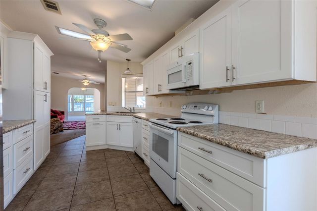 2100 KINGS HIGHWAY LANE 1064, Port Charlotte, FL 33980