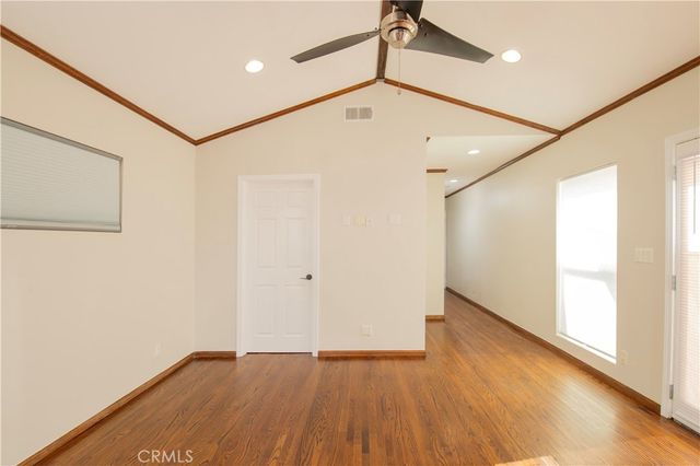 7447 Enfield, Reseda, CA 91335