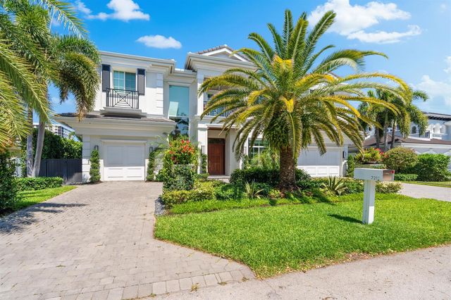 7212 NE 8th Drive, Boca Raton, FL 33487