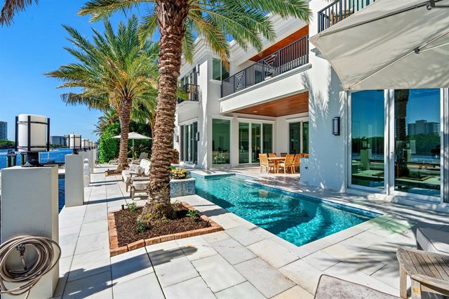 7212 NE 8th Drive, Boca Raton, FL 33487