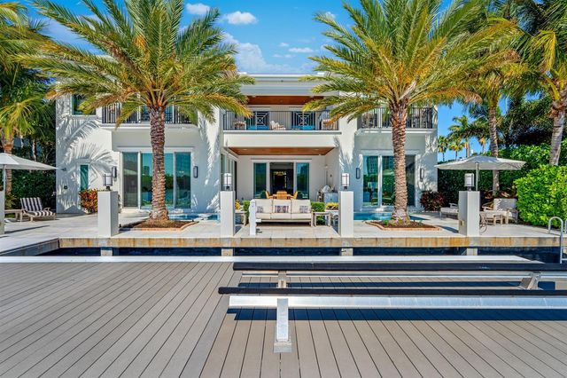 7212 NE 8th Drive, Boca Raton, FL 33487