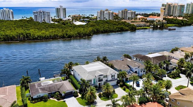 7212 NE 8th Drive, Boca Raton, FL 33487