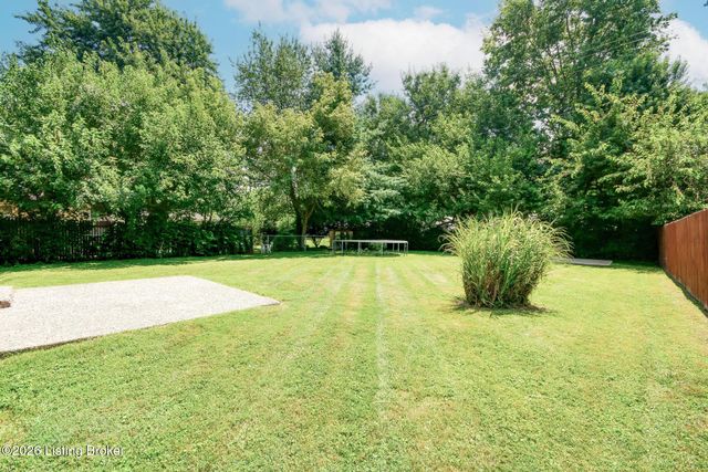 179 Granvil Dr, Louisville, KY 40218