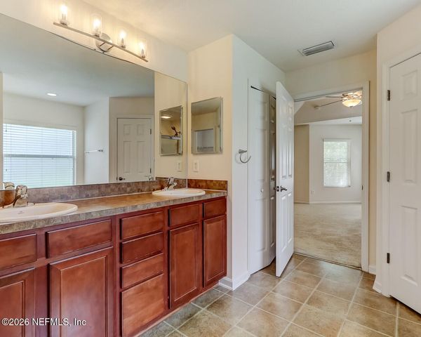 15769 TWIN CREEK Drive, Jacksonville, FL 32218