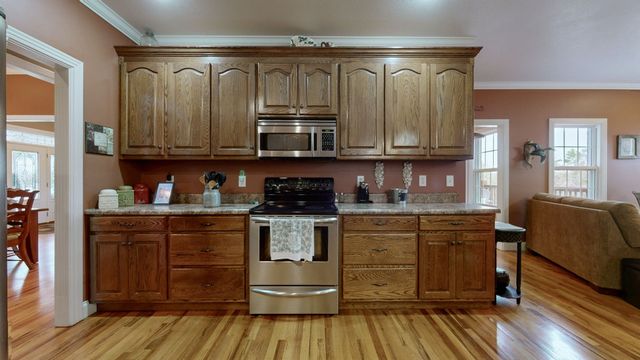 651 Williams St, Decherd, TN 37324