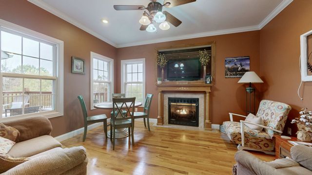 651 Williams St, Decherd, TN 37324