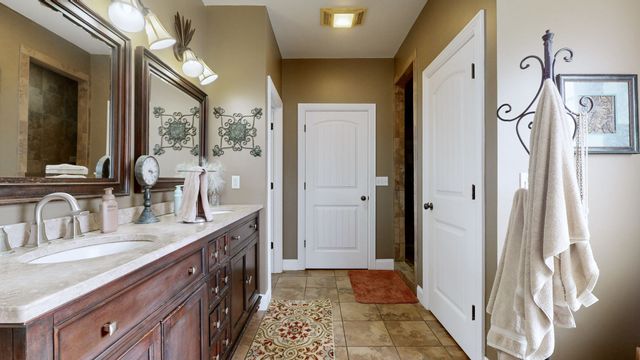 651 Williams St, Decherd, TN 37324