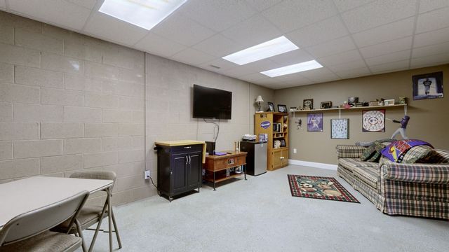 651 Williams St, Decherd, TN 37324