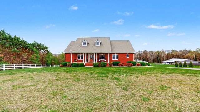 651 Williams St, Decherd, TN 37324