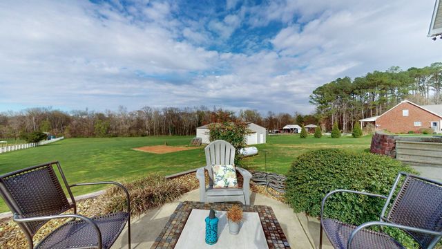 651 Williams St, Decherd, TN 37324