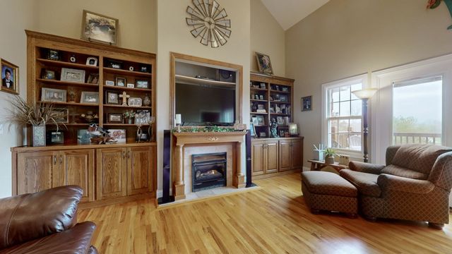 651 Williams St, Decherd, TN 37324