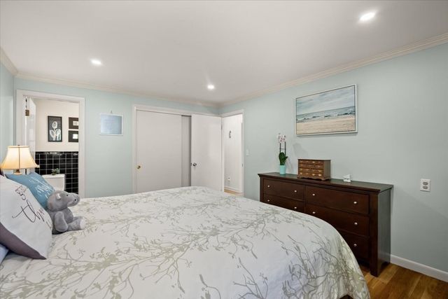 14 Madison Ave, Sharon, MA 02067