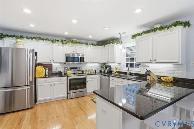 2134 Ettington Ln, Mechanicsville, VA 23111