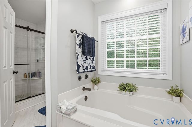 2134 Ettington Ln, Mechanicsville, VA 23111