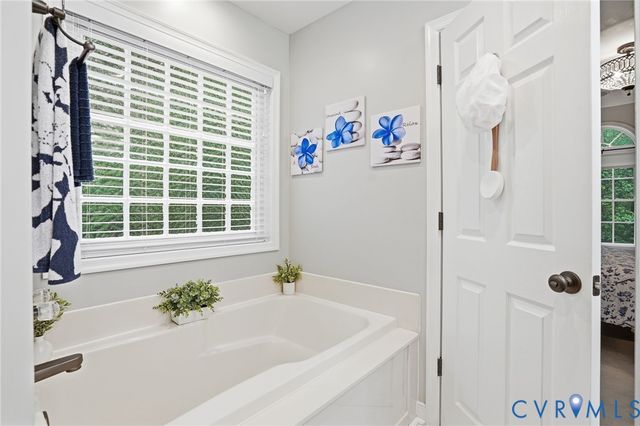 2134 Ettington Ln, Mechanicsville, VA 23111