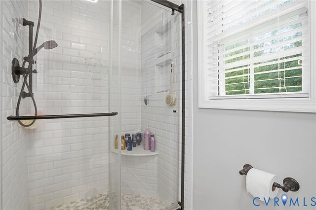 2134 Ettington Ln, Mechanicsville, VA 23111