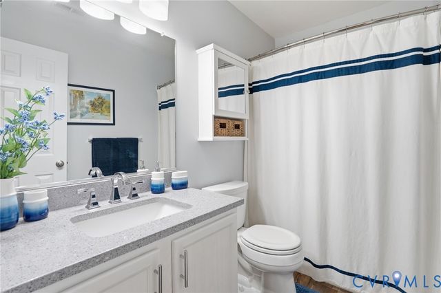 2134 Ettington Ln, Mechanicsville, VA 23111