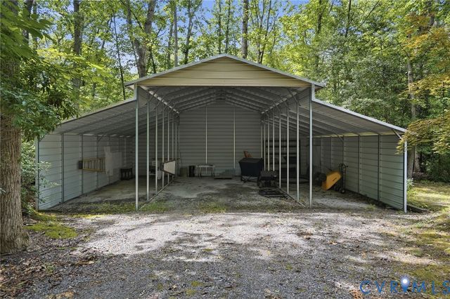 2134 Ettington Ln, Mechanicsville, VA 23111
