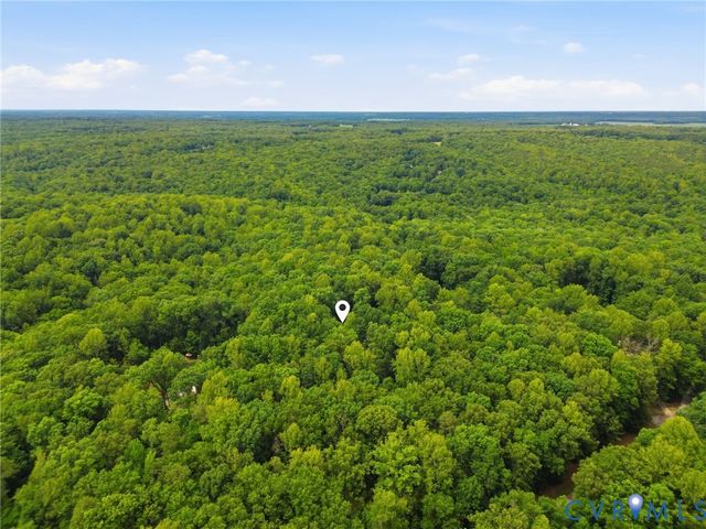 2134 Ettington Ln, Mechanicsville, VA 23111