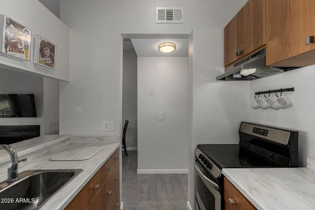 14203 N 19TH Avenue 2040, Phoenix, AZ 85023