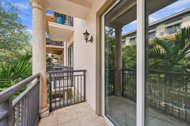 2601 NE 14th Avenue 306, Wilton Manors, FL 33334