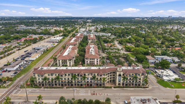 2601 NE 14th Avenue 306, Wilton Manors, FL 33334