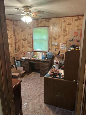 6740 SE Horseshoe Drive, Holt, MO 64048