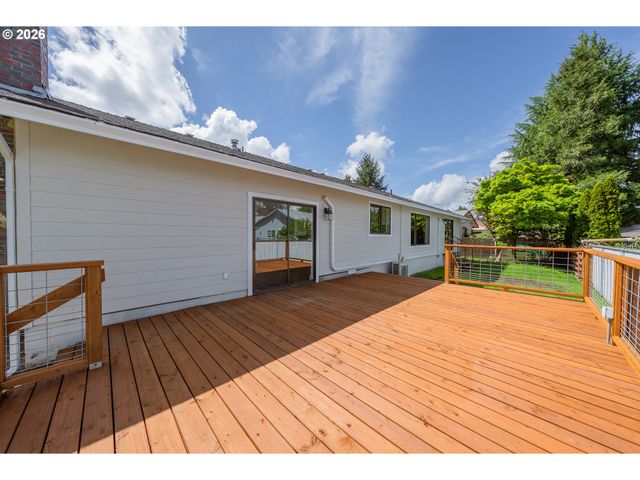 1676 Nw YOUNGWOOD Ct, Roseburg, OR 97471
