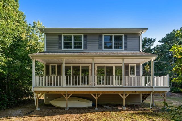 16 Carmichael Way, Wareham, MA 02571