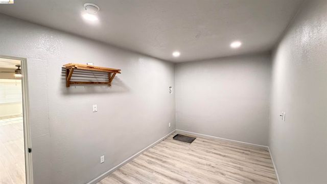 801 Maine Ave, Richmond, CA 94804