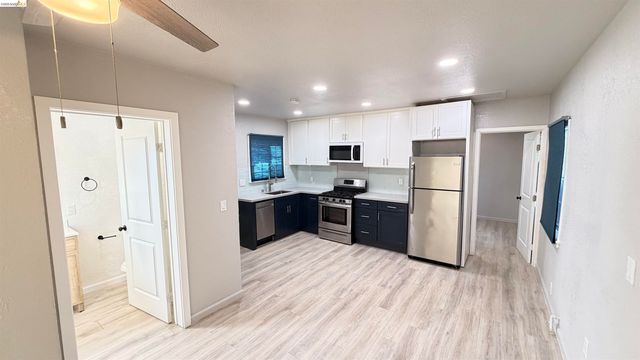 801 Maine Ave, Richmond, CA 94804