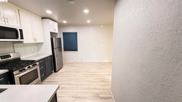 801 Maine Ave, Richmond, CA 94804