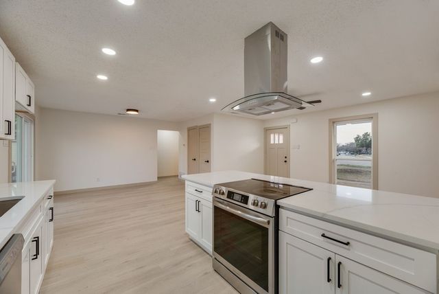 1717 Lucas Terrace, Plano, TX 75074