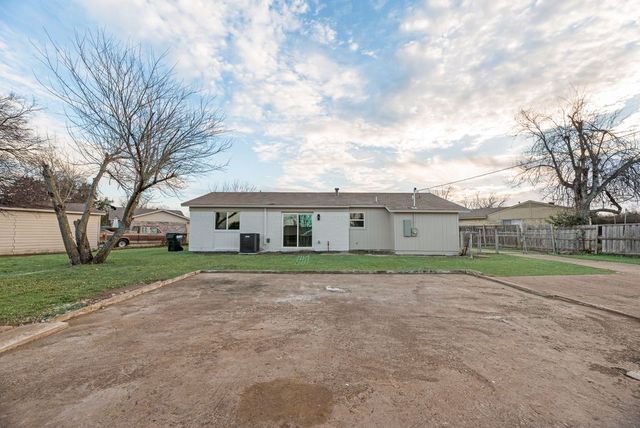 1717 Lucas Terrace, Plano, TX 75074