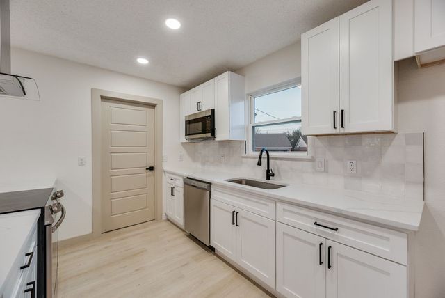 1717 Lucas Terrace, Plano, TX 75074