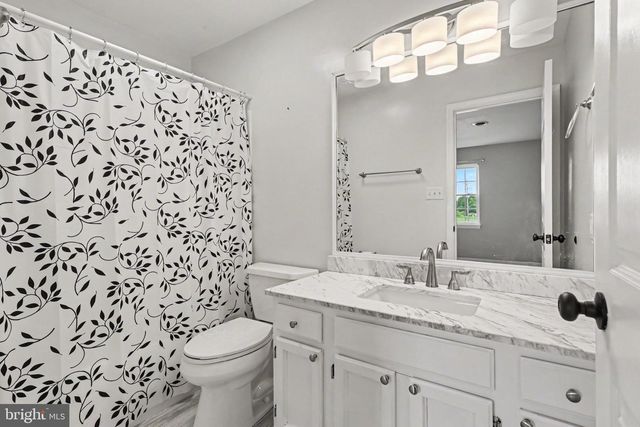 819 OLD SILVER SPRING RD, Mechanicsburg, PA 17055