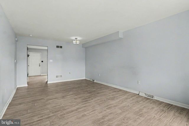 819 OLD SILVER SPRING RD, Mechanicsburg, PA 17055