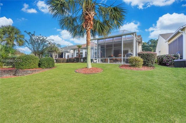 7 Holly Ribbons Cir, Bluffton, SC 29909