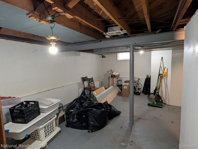 15578 Oconnor Avenue, Allen Park, MI 48101