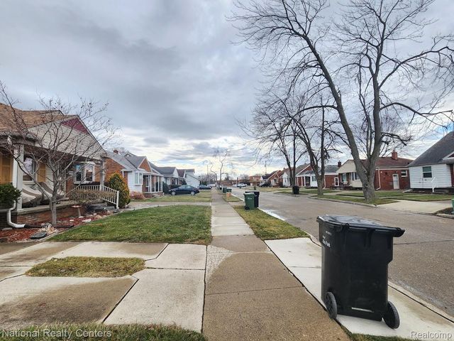 15578 Oconnor Avenue, Allen Park, MI 48101