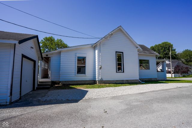 251 S Avon Avenue, Plainfield, IN 46168