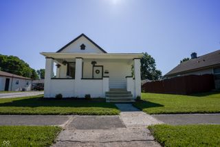 251 S Avon Avenue, Plainfield, IN 46168