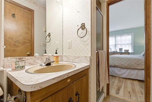 132 Eldridge Road, Aurora, OH 44202