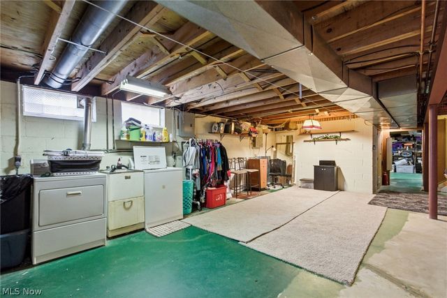 132 Eldridge Road, Aurora, OH 44202