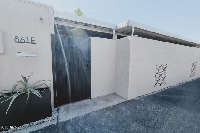 861 N REVERE -- E, Mesa, AZ 85201