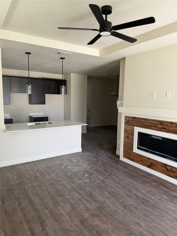 1301 Lone Pine Way, Killeen, TX 76543