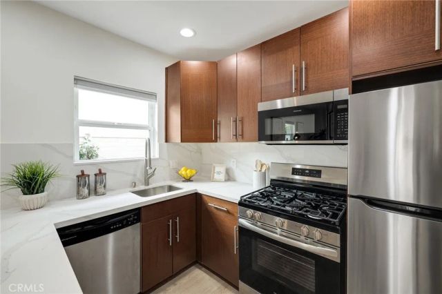 724 San Miguel Avenue, Venice, CA 90291