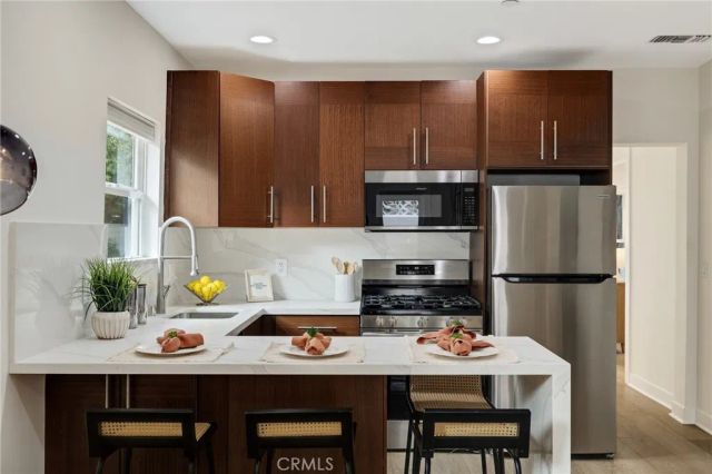 724 San Miguel Avenue, Venice, CA 90291